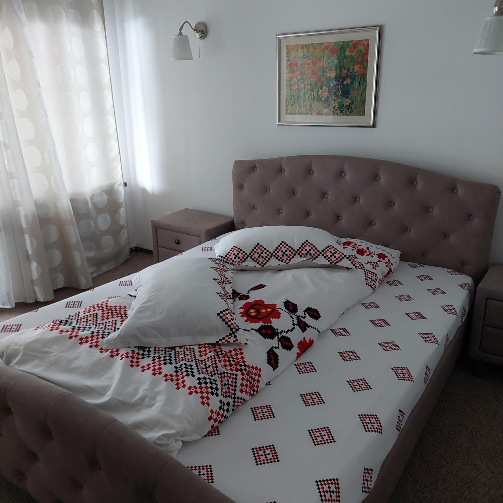 Apartament Laura ブラン エクステリア 写真